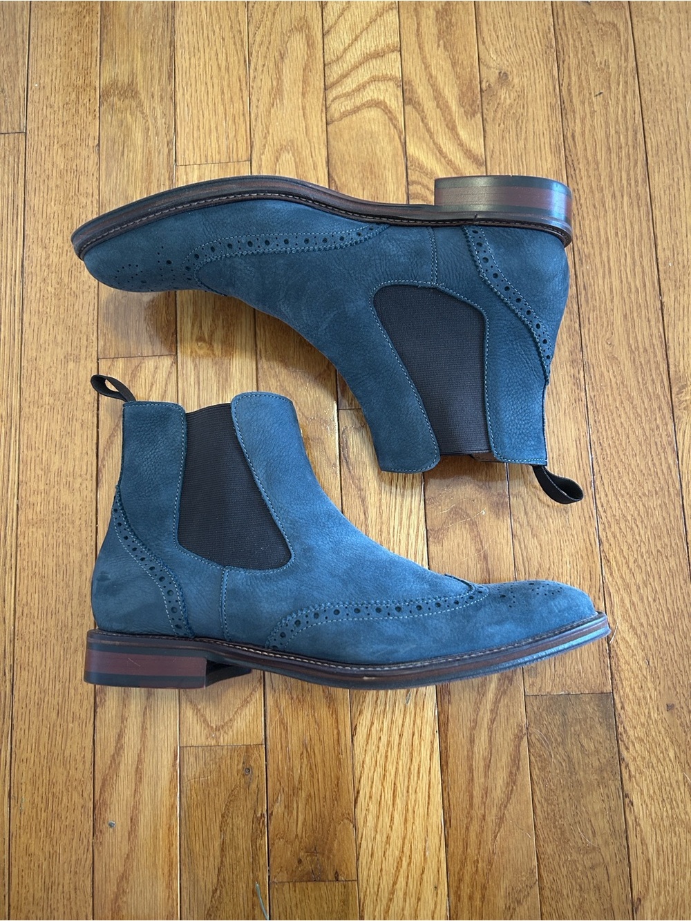 Men’s Johnston & Murphy Blue Suede Wingtip Boots